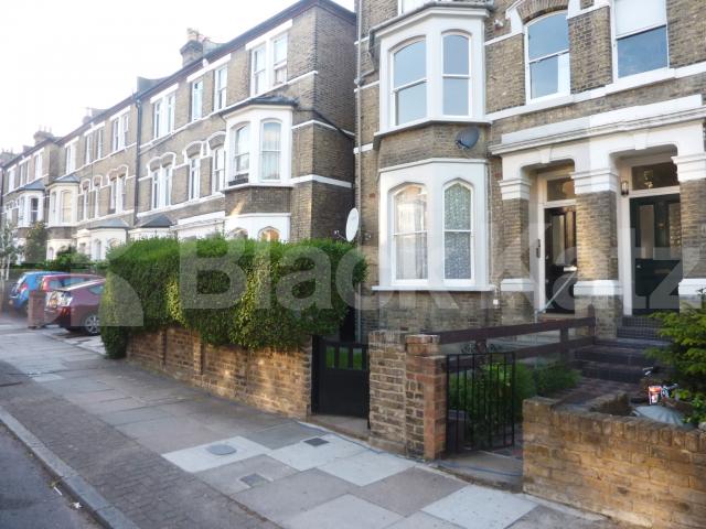 			NEW INSTRUCTION!, 1 Bedroom, 1 bath, 1 reception Flat			 Freegrove Road, CALEDONIAN ROAD
